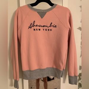 A&F Crewneck New York